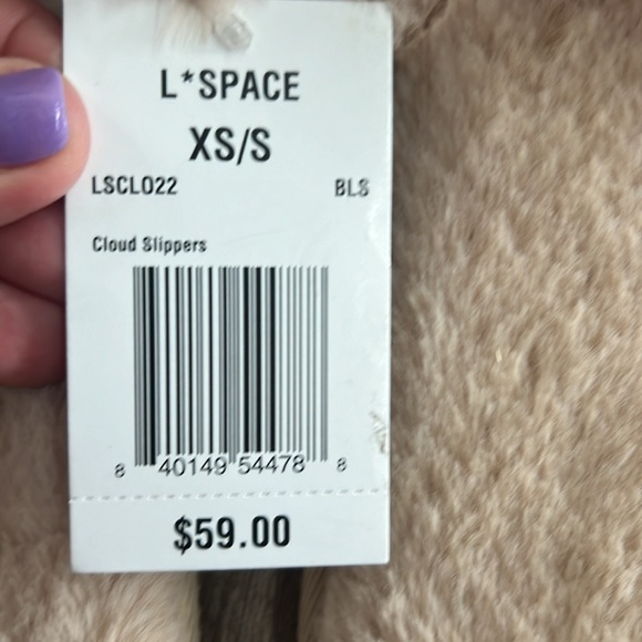 L*Space NWT Cloud Slippers - Picture 2 of 5